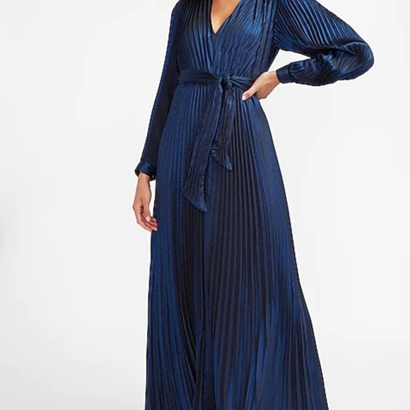 Express Metallic Pleated Dress - Picture 2 of 5